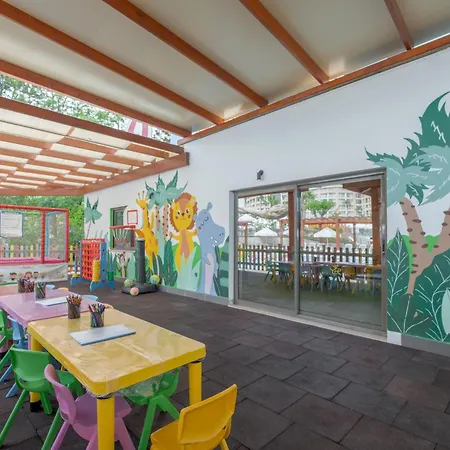 Fame Lara & Θέρετρο 5*