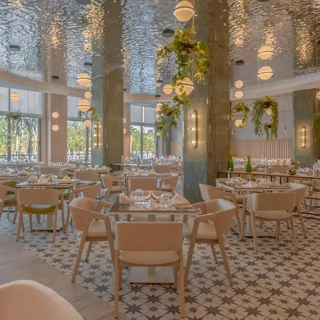 Θέρετρο Fame Lara & 5*