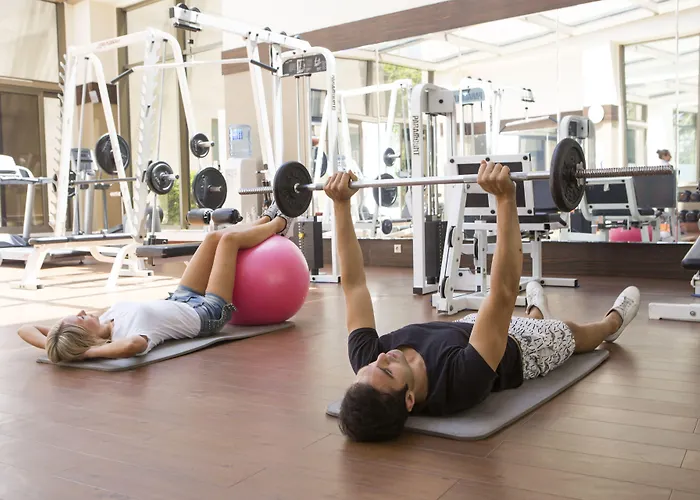 Fame Lara & Αττάλεια