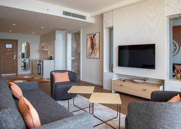 Θέρετρο Fame Lara &