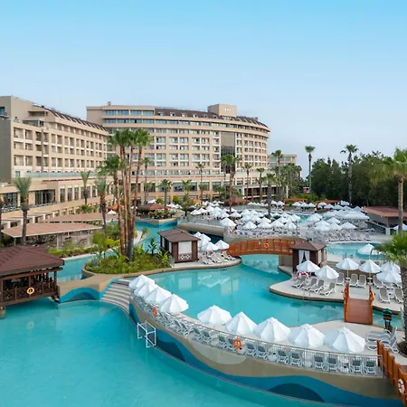 Fame Lara & Resort 5*