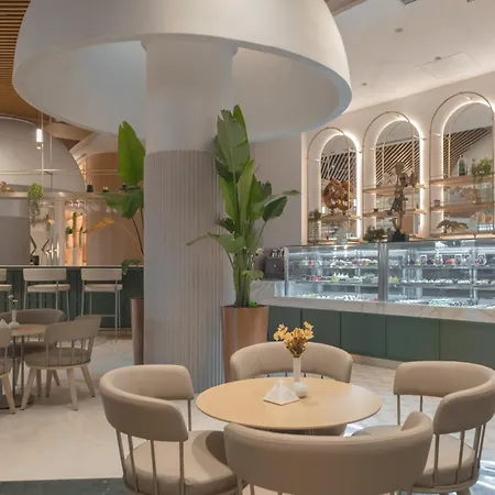 フェイム レジデンス ララ&スパ