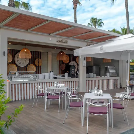 リゾート フェイム レジデンス ララ&スパ 5*