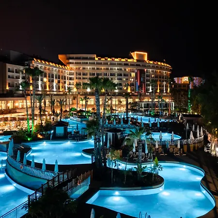 フェイム レジデンス ララ&スパ リゾート アンタルヤ