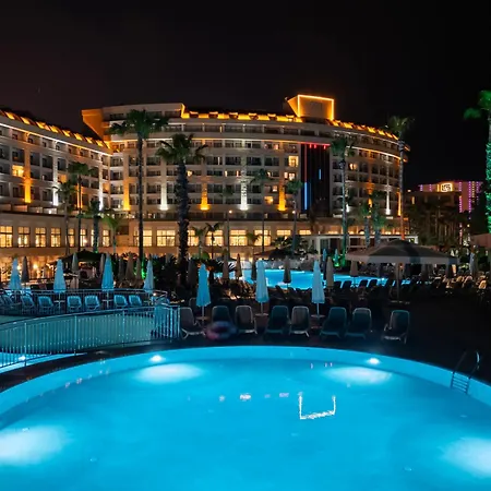 フェイム レジデンス ララ&スパ リゾート